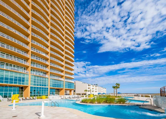 Phoenix Gulf Towers 1508 Apartment